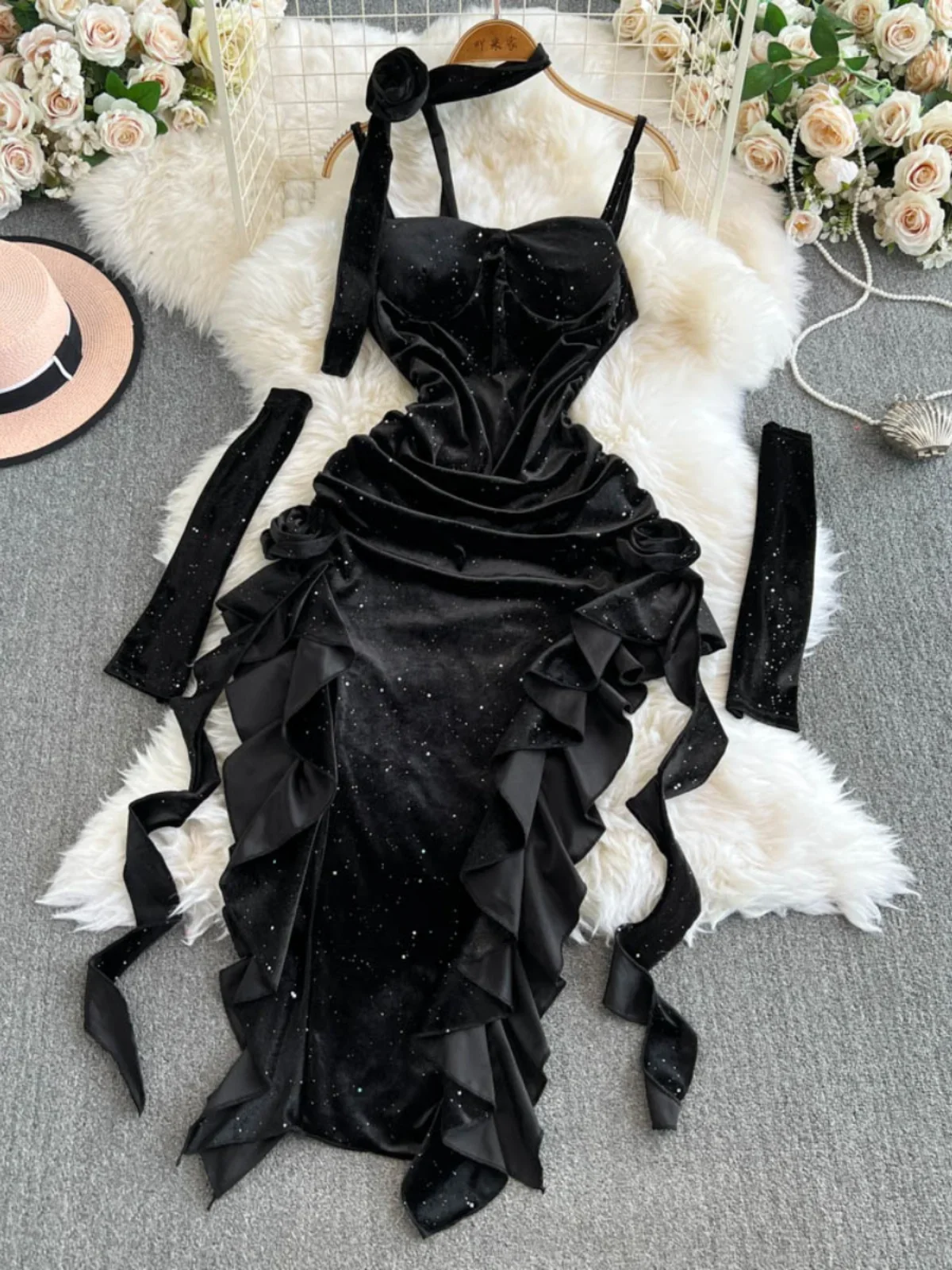 Vintage Red Velvet Suspender Dress Sexy Irregular Split Evening Dress - Image 2