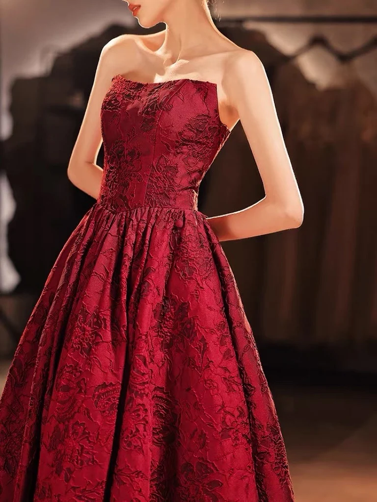 Wine Red A-Line Strapless Satin Prom Dress With Applique Embroidery