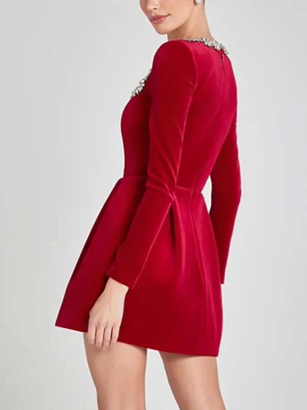 Elegant Red Velvet Slim-Fit Long Sleeve Mini Red Homecoming Dresses - Image 3